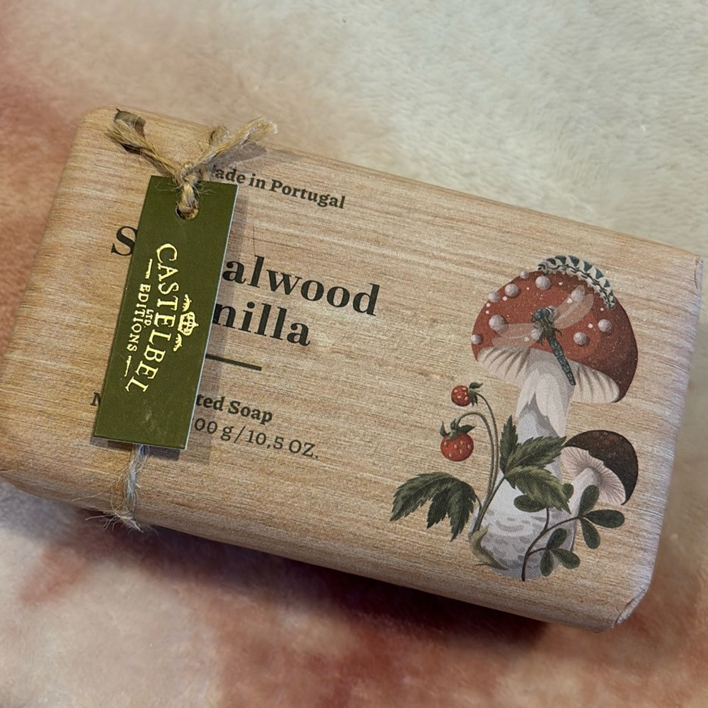 Castelbel Porto Scented Sandalwood Vanilla Mushroom Designer Large Soap Bar NWT